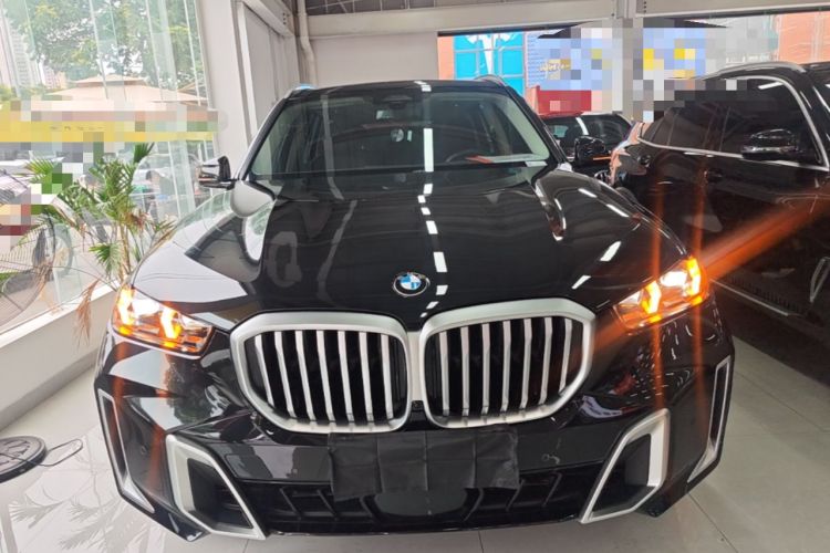 BMW X5 2023 — 2