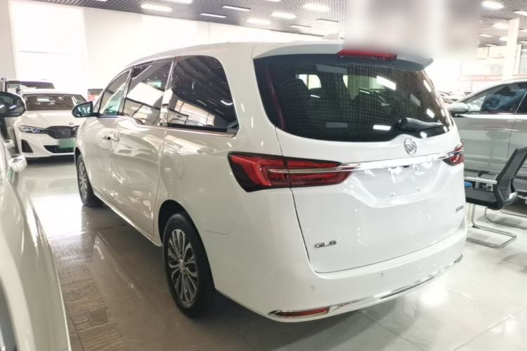 Buick GL8 2023 — 4