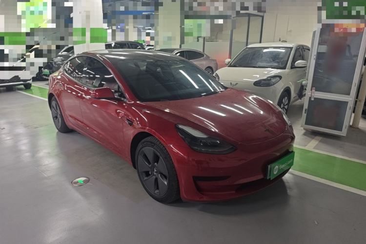 Tesla Model 3 2021 — 3