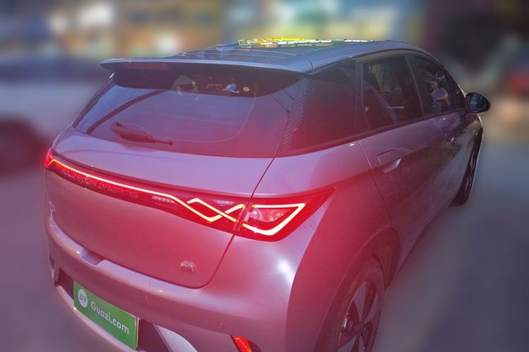 BYD Dolphin 2023 — 4