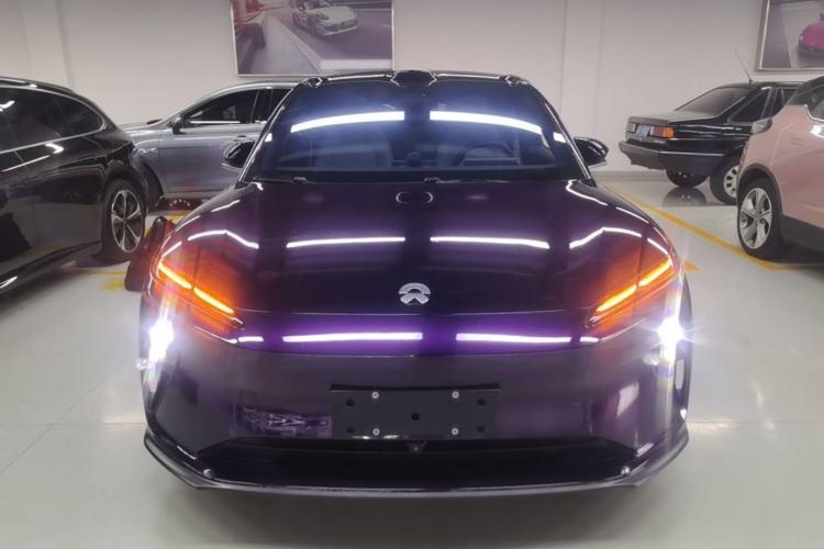 NIO ET5T 2024 — 2
