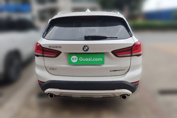 BMW X1 2022 — фото 3