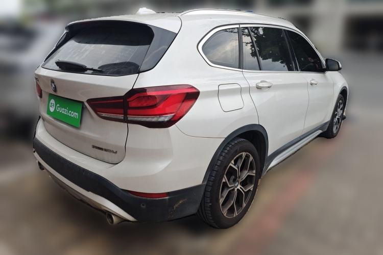 BMW X1 2022 — фото 4