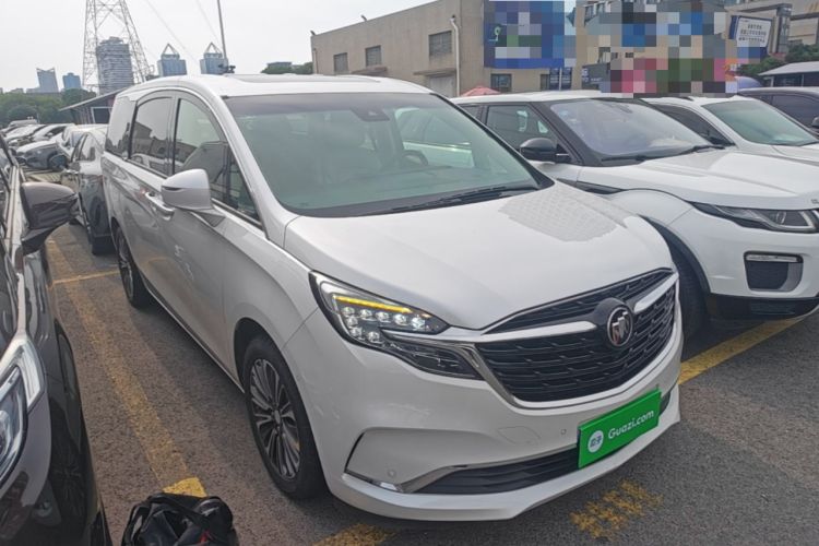 Buick GL8 2022 — 3