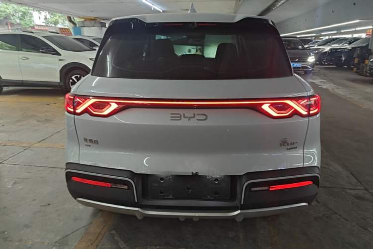 BYD Yuan Up 2025 — 5