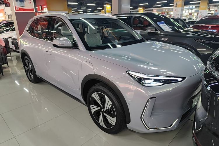 Geely Galaxy E5 2024 — 3