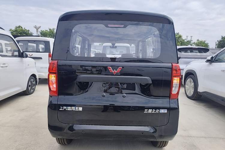 Wuling Zhiguang 2025 — 5