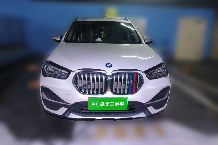 BMW X1 2022 — фото 2