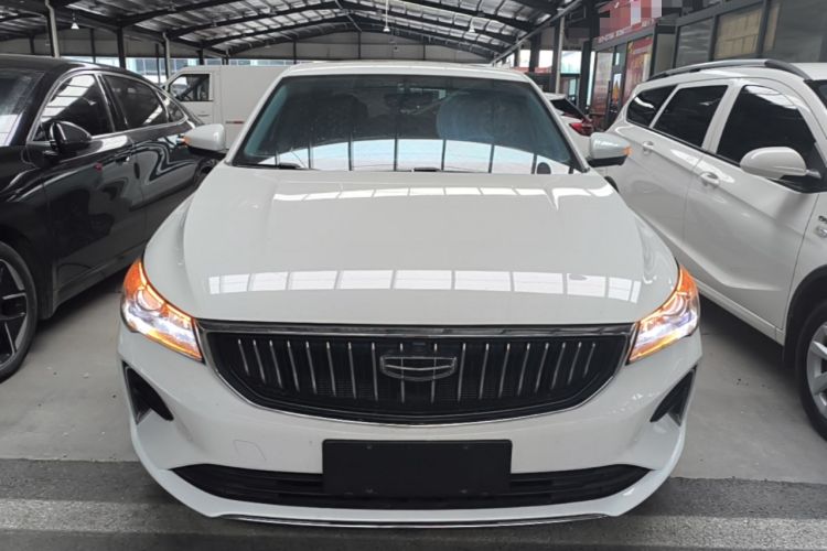 Geely Emgrand 2023 — 2