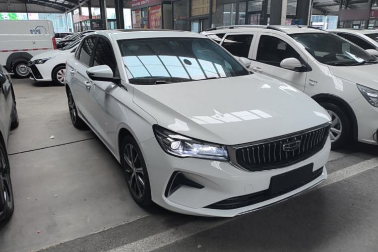 Geely Emgrand 2023 — 3