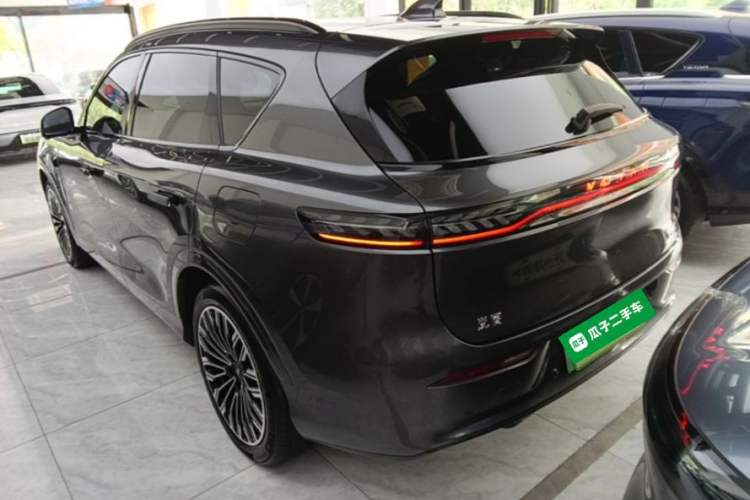 Voyah Free 2025 — 4