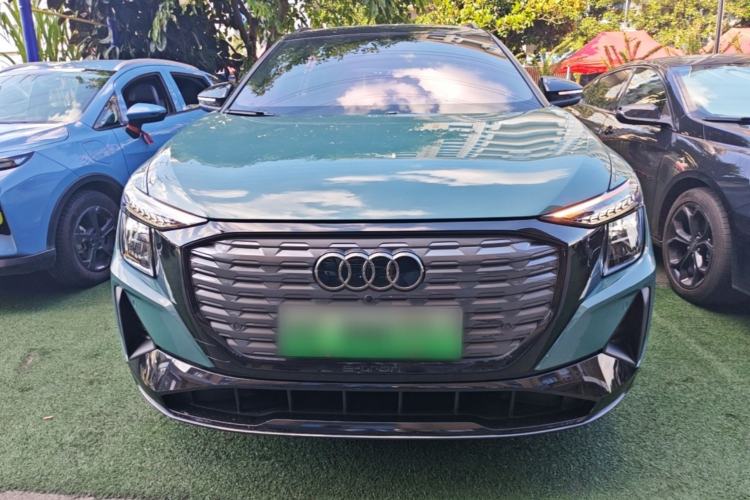 Audi q5 e tron 2022 — фото 2