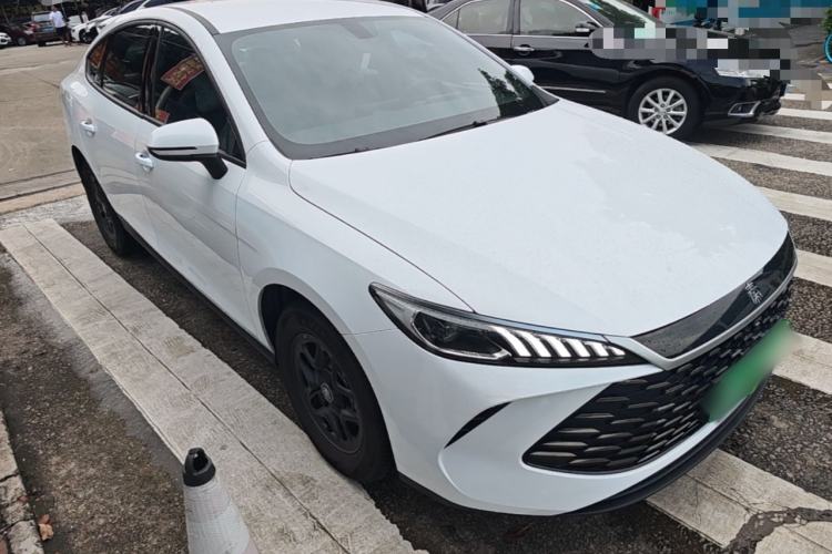 BYD Qin Plus 2025 — фото 3