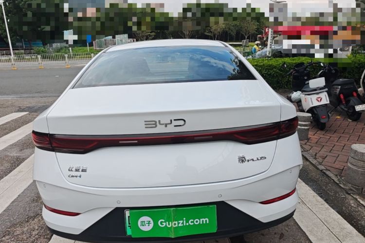 BYD Qin Plus 2025 — фото 5