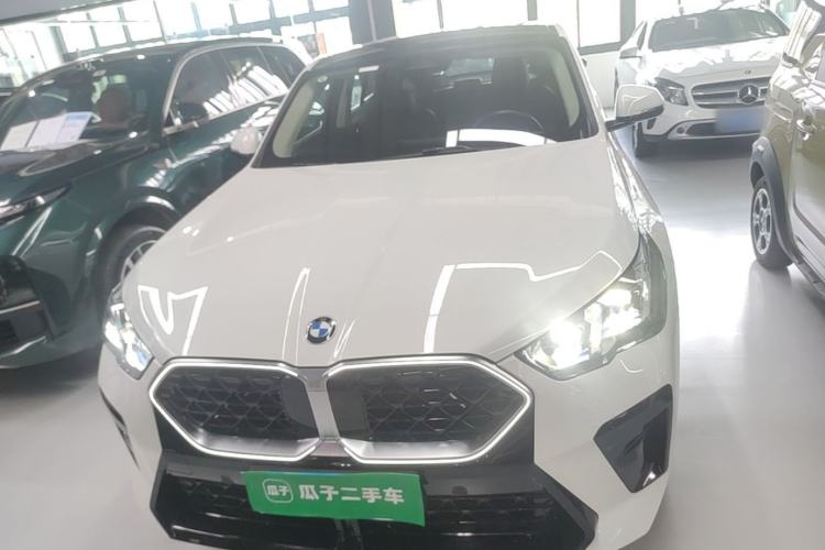 BMW X2 2024 — фото 2
