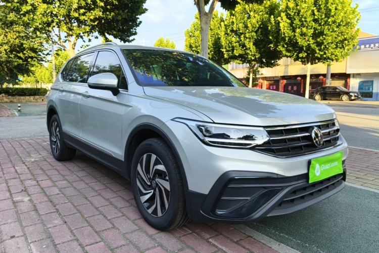 Volkswagen Tiguan L 2025 — фото 3