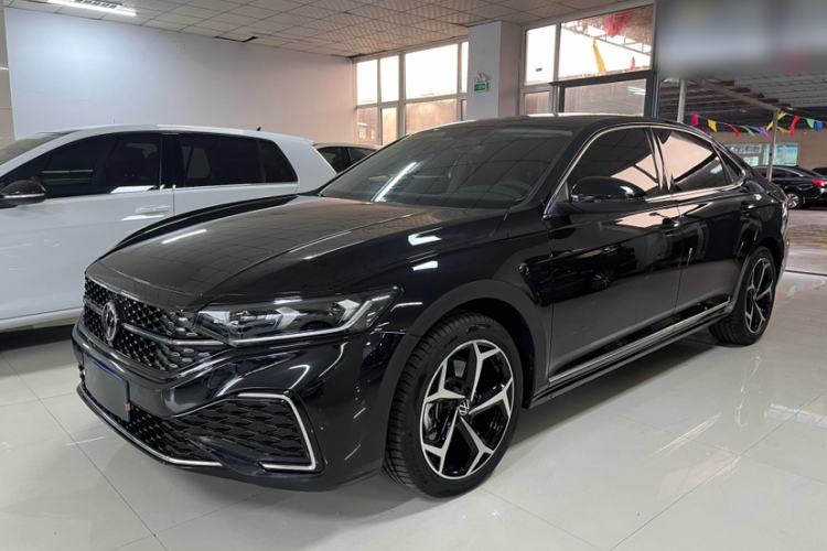 Volkswagen Passat 2026 — 2