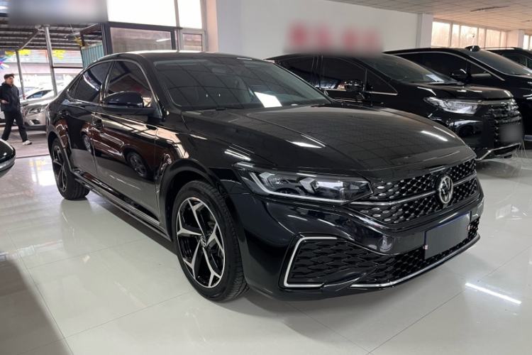 Volkswagen Passat 2026 — 3