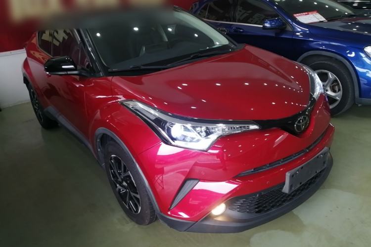 Toyota C-HR 2020 — фото 3