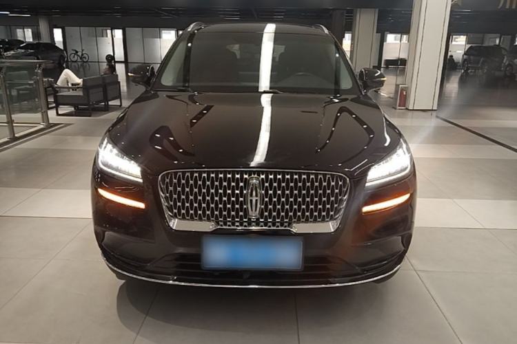 Lincoln Corsair 2022 — 2