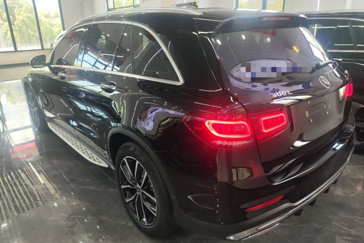 Mercedes-Benz GLC 300 L 2020 — фото 4