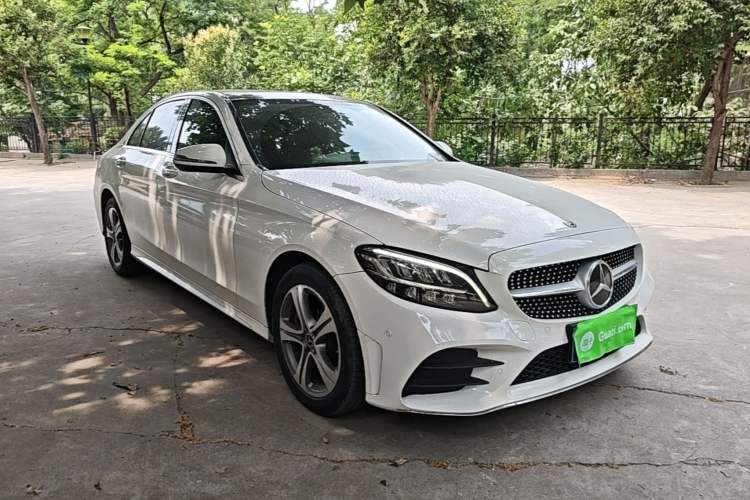 Mercedes-Benz C 260 L 2021 — 3