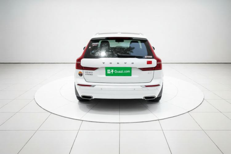 Volvo xc60 new energy 2021 — фото 5