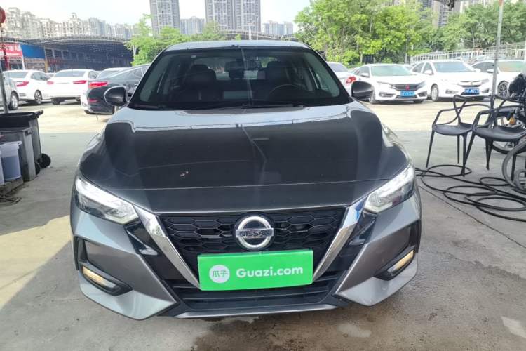 Nissan Sentra 2020 — 2