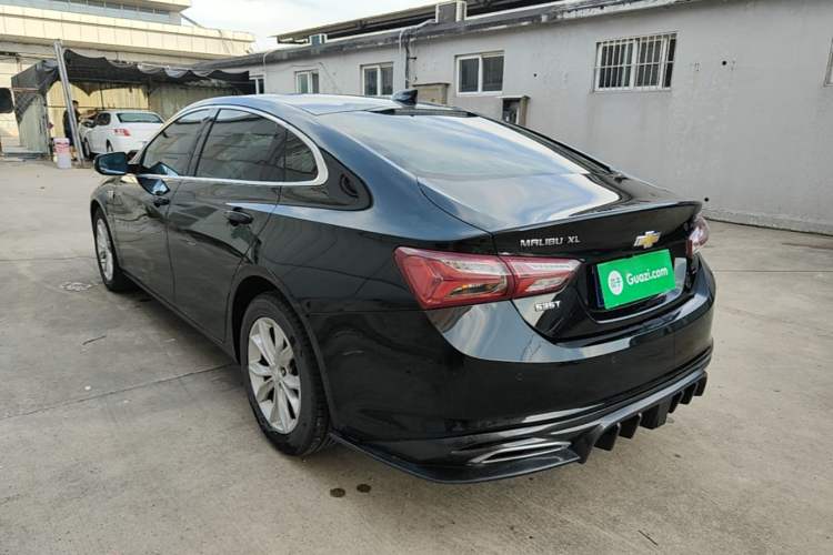 Chevrolet Malibu XL 2021 — 4