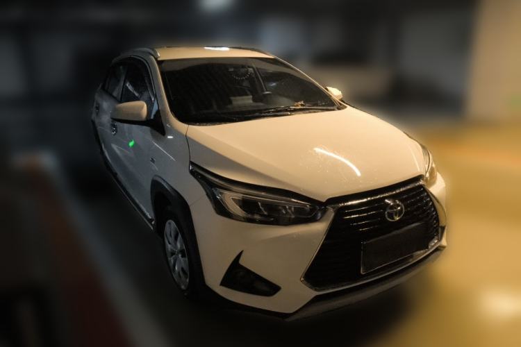 Toyota Yaris L 2020 — 3