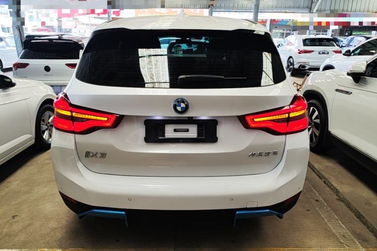 BMW iX3 2021 — 5