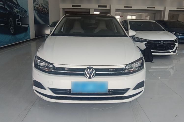 Volkswagen Polo 2021 — 2