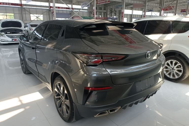 ChangAn UNI-T 2020 — 4