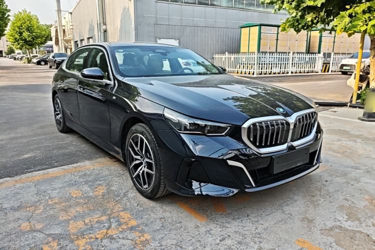 BMW i5 2024 — 3