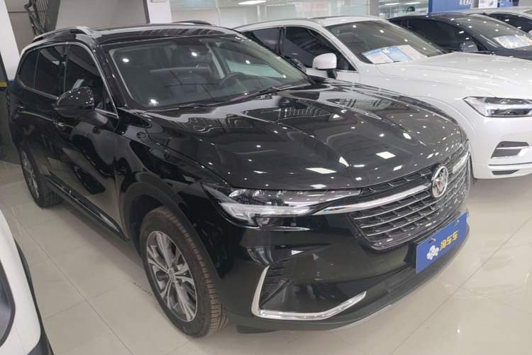 Buick Envision 2023 — 3