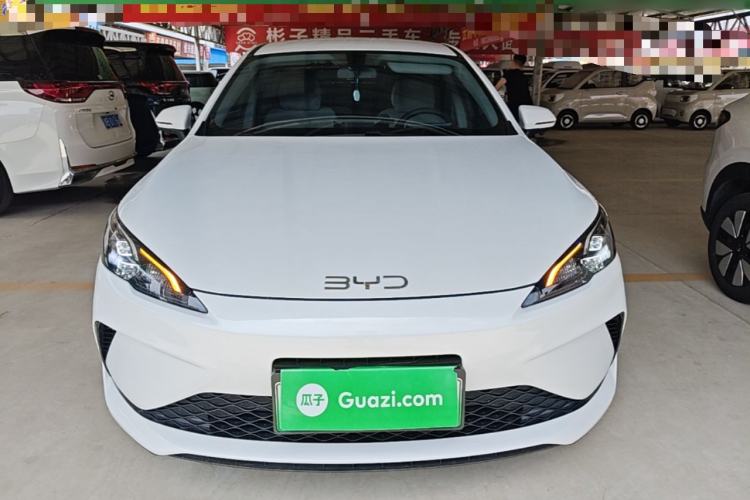 BYD Seal 05 DM-i 2025 — 2