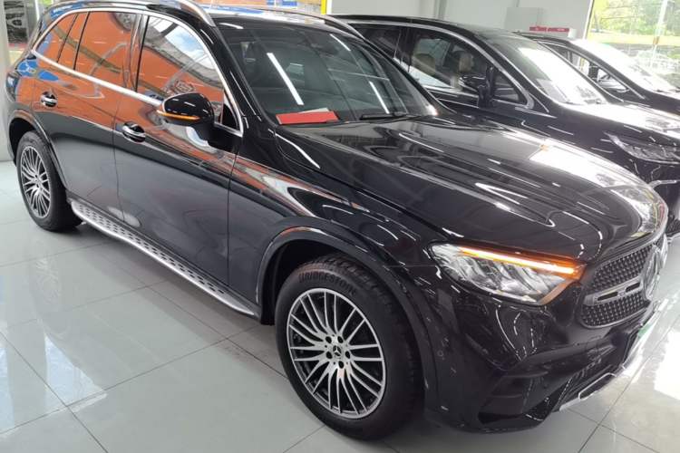 Mercedes-Benz GLC 300 L 2025 — фото 3