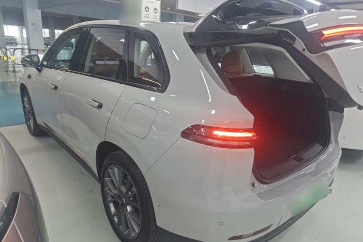 Leapmotor C10 2026 — 4