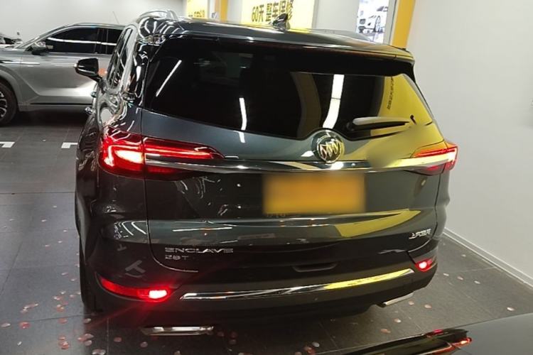 Buick Enclave 2020 — 5
