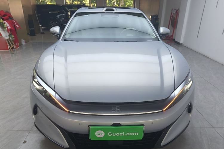 BYD Han L 2025 — 2