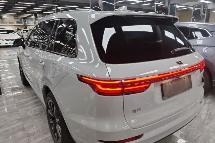 Li Auto ONE 2021 — 4