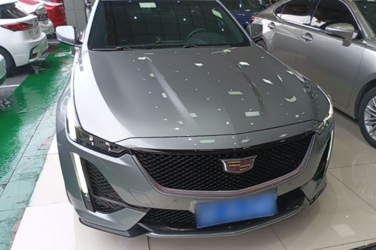 Cadillac CT5 2023 — 2