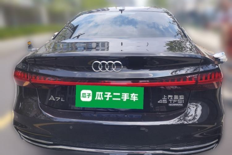 Audi A7L 2024 — фото 3