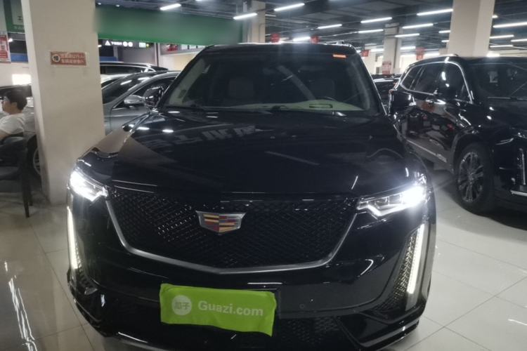 Cadillac XT6 2022 — 2