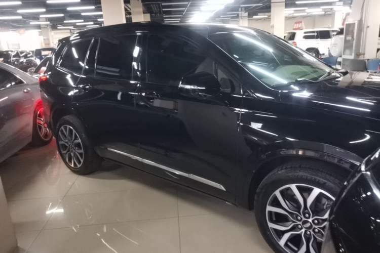 Cadillac XT6 2022 — 3