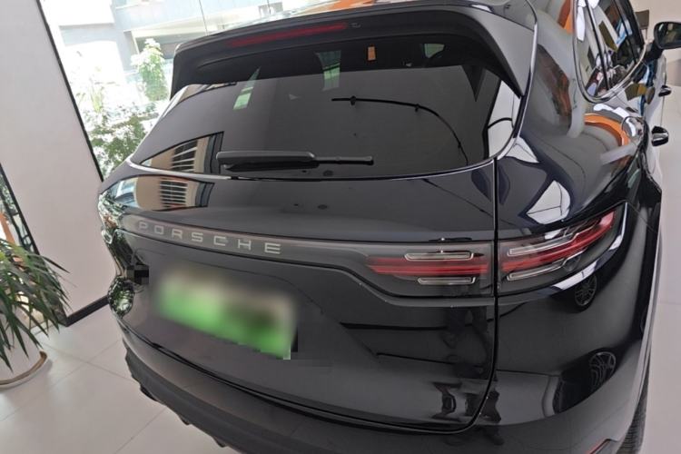 Porsche Cayenne 2023 — 5