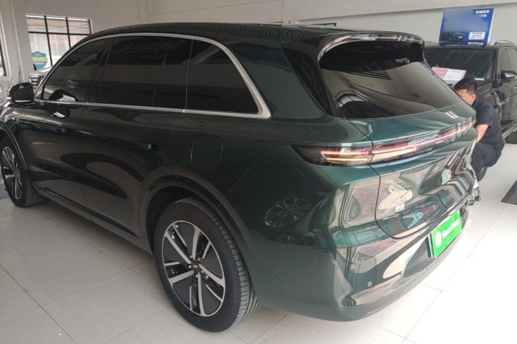 Li Auto L6 2024 — 4
