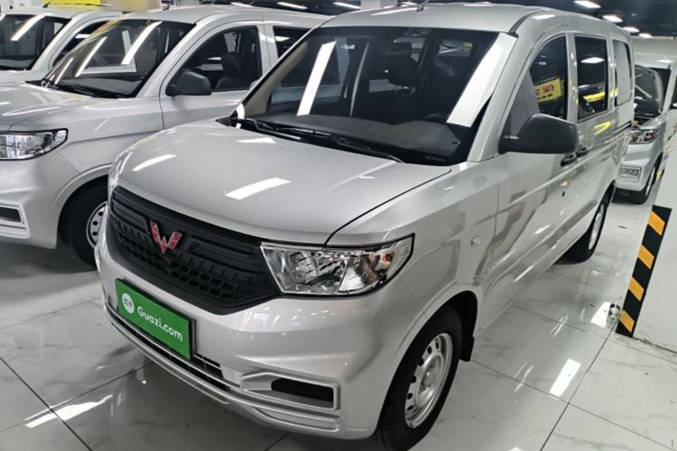 Wuling Hongguang V 2022 — фото 1