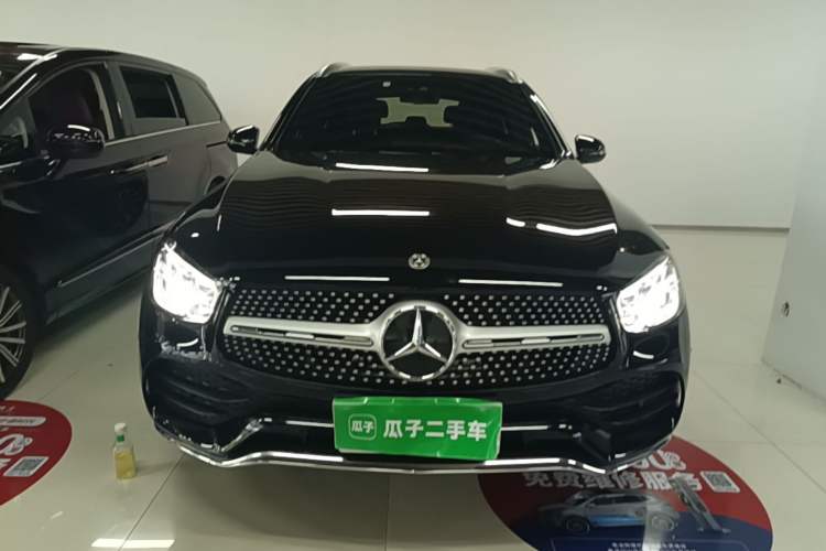 Mercedes-Benz GLC 300 L 2021 — фото 2