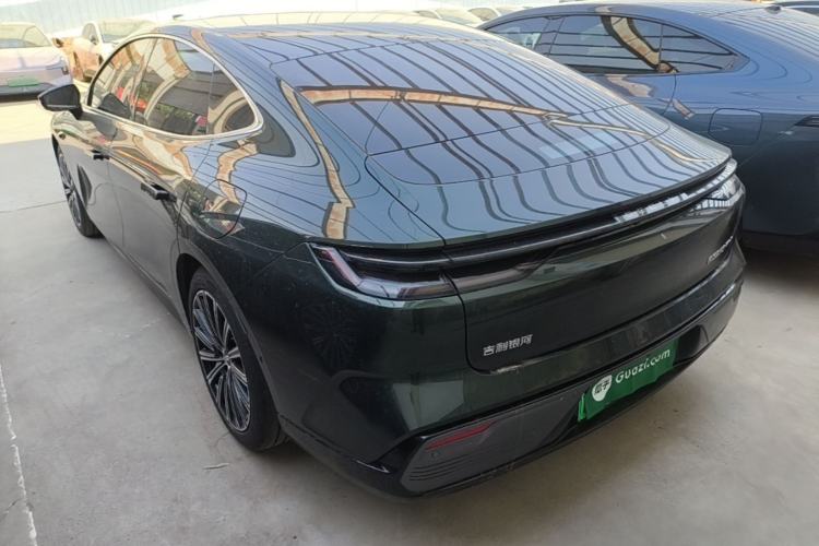 Geely Galaxy 8 2025 — 4